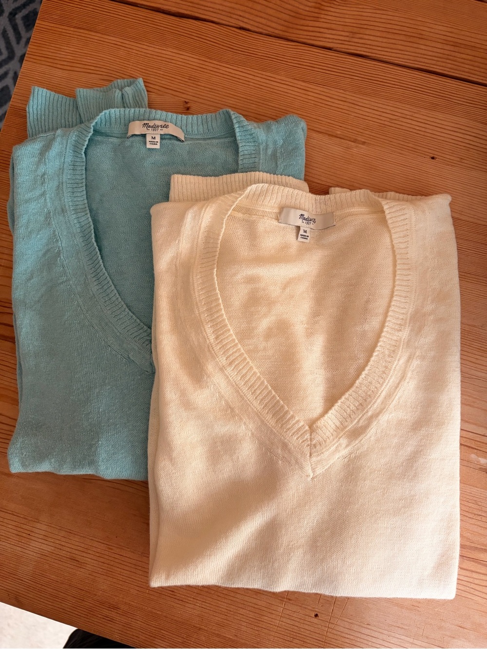 Lot of 2 Madewell Women’s V-Neck Sweaters in Cream and Light Turquoise
